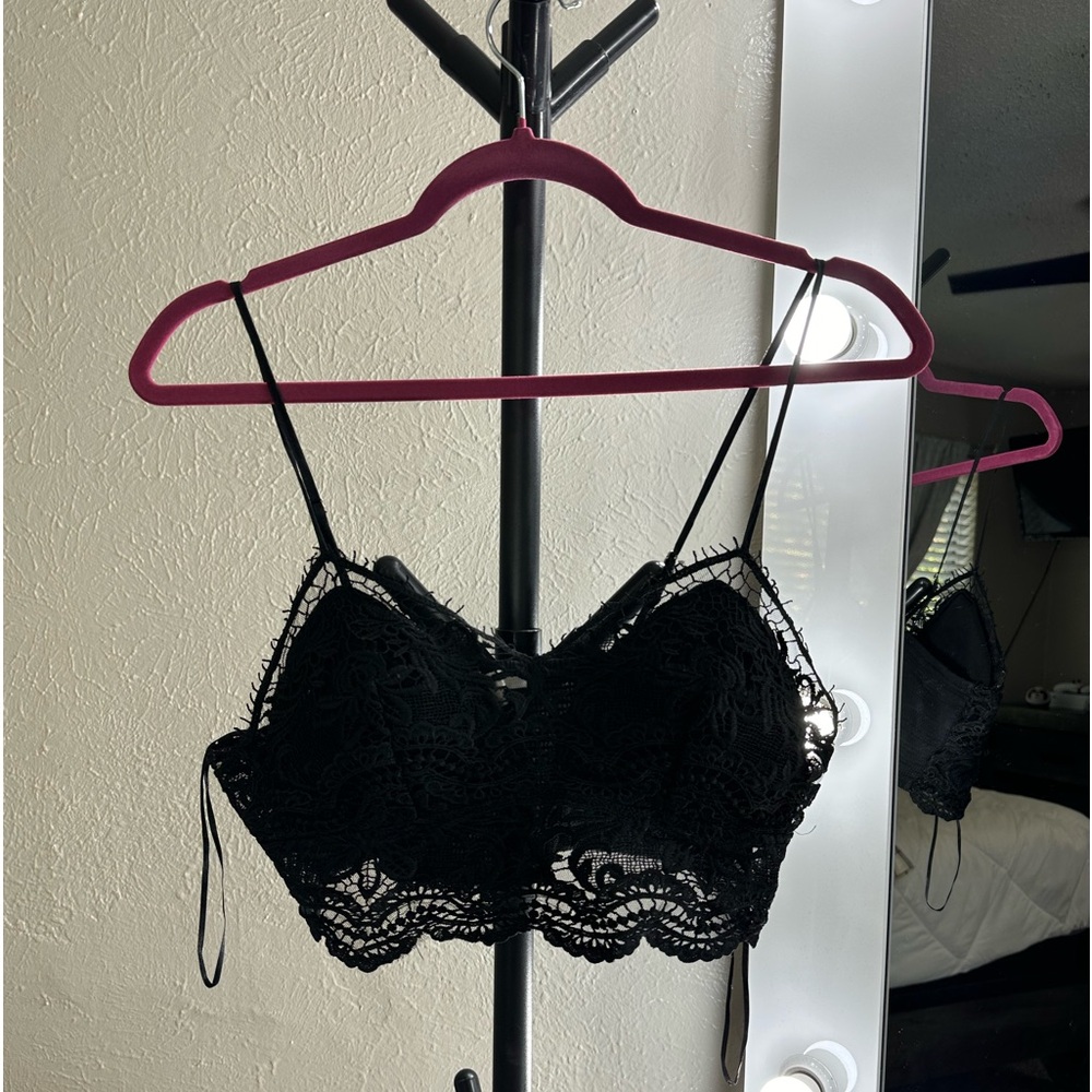 Love Tree Top | Black Top